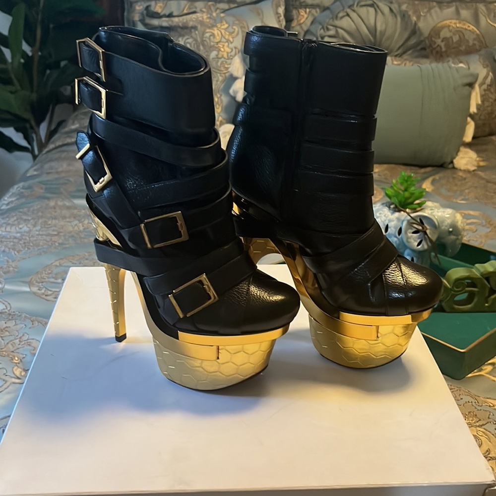 Versace boots